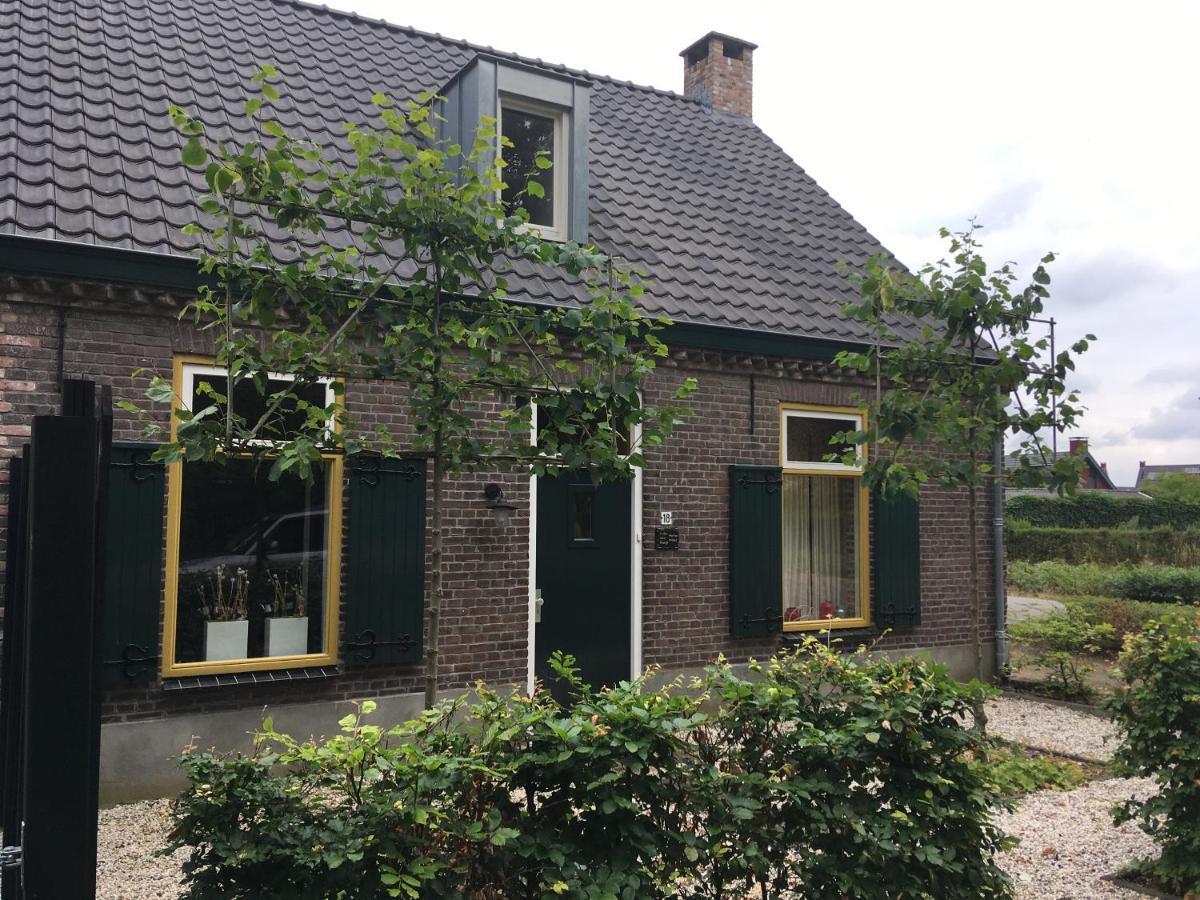 Vakantiehuis In Het Voorhuis Dommelen المظهر الخارجي الصورة